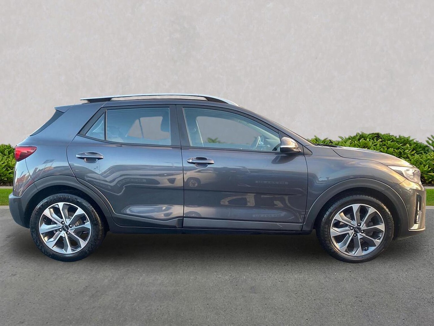 Used Kia Stonic 2018 for sale - 76699520: Photo 3