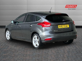 Used Ford Focus 2017 for sale - 76565882: Photo