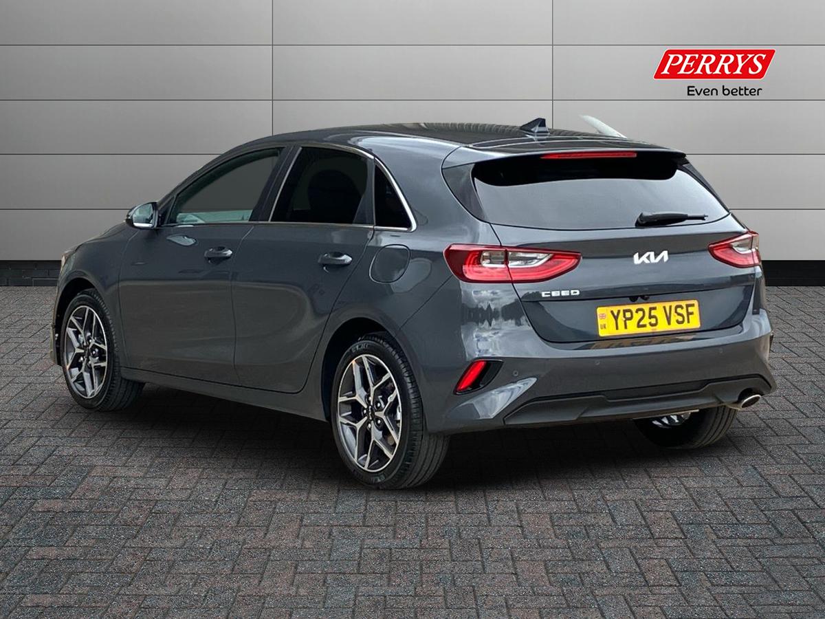 Used Kia Ceed 2025 for sale - 75711175: Photo 2