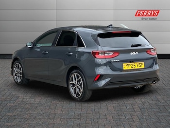 Used Kia Ceed 2025 for sale - 75711175: Photo