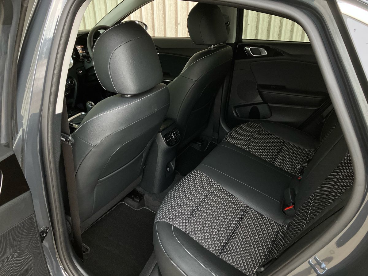 Used Kia Ceed 2025 for sale - 75711175: Photo 40