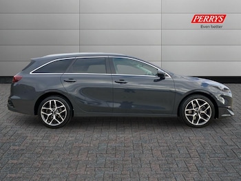 Used Kia Ceed 2022 for sale - 77033826: Photo