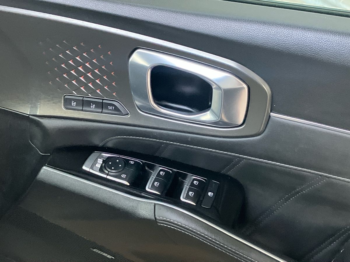 Used Kia Sorento 2023 for sale - 76341277: Photo 34