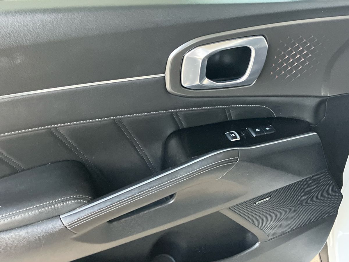 Used Kia Sorento 2023 for sale - 76341277: Photo 35