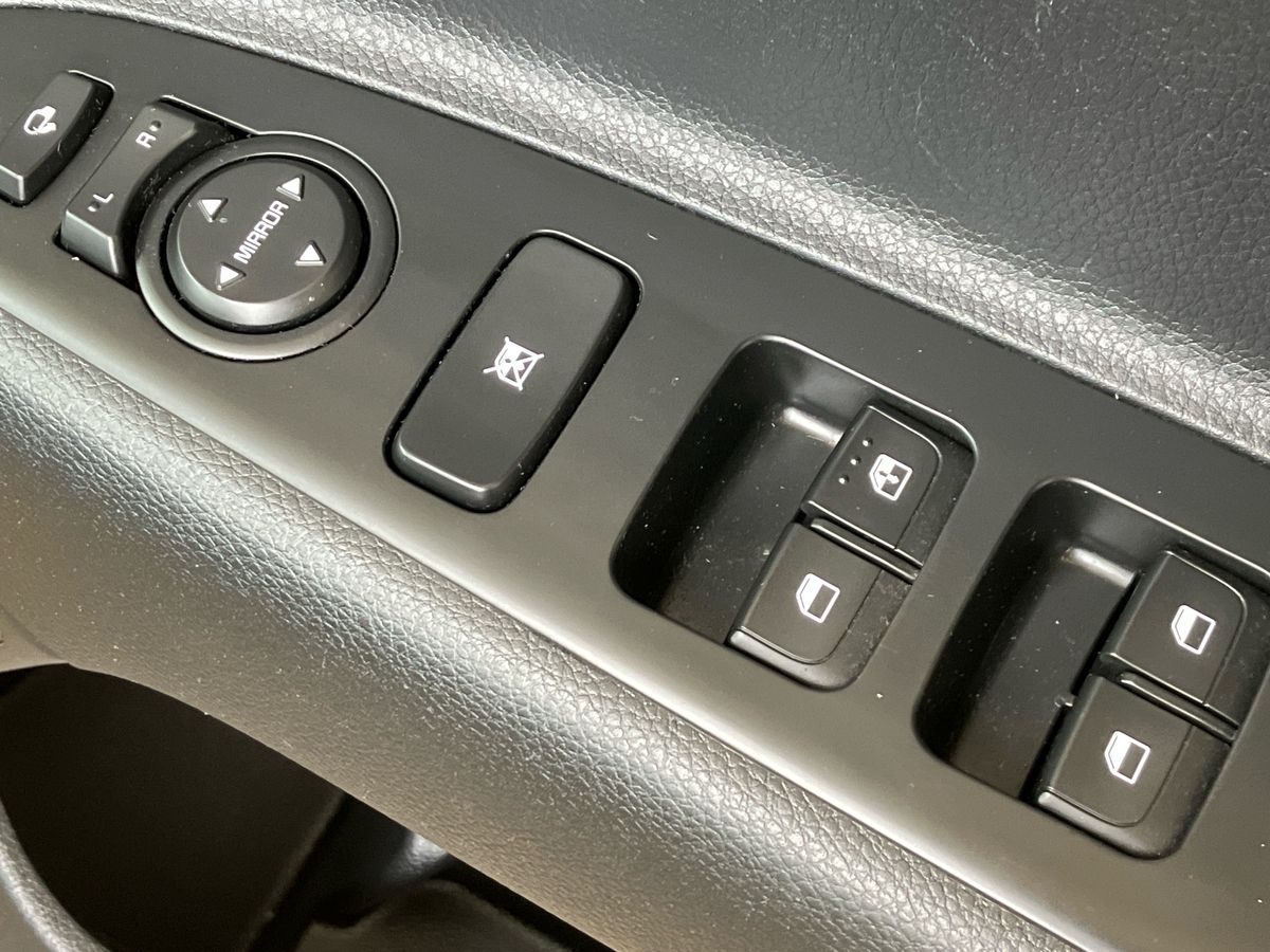 Used Kia Stonic 2022 for sale - 76957907: Photo 18