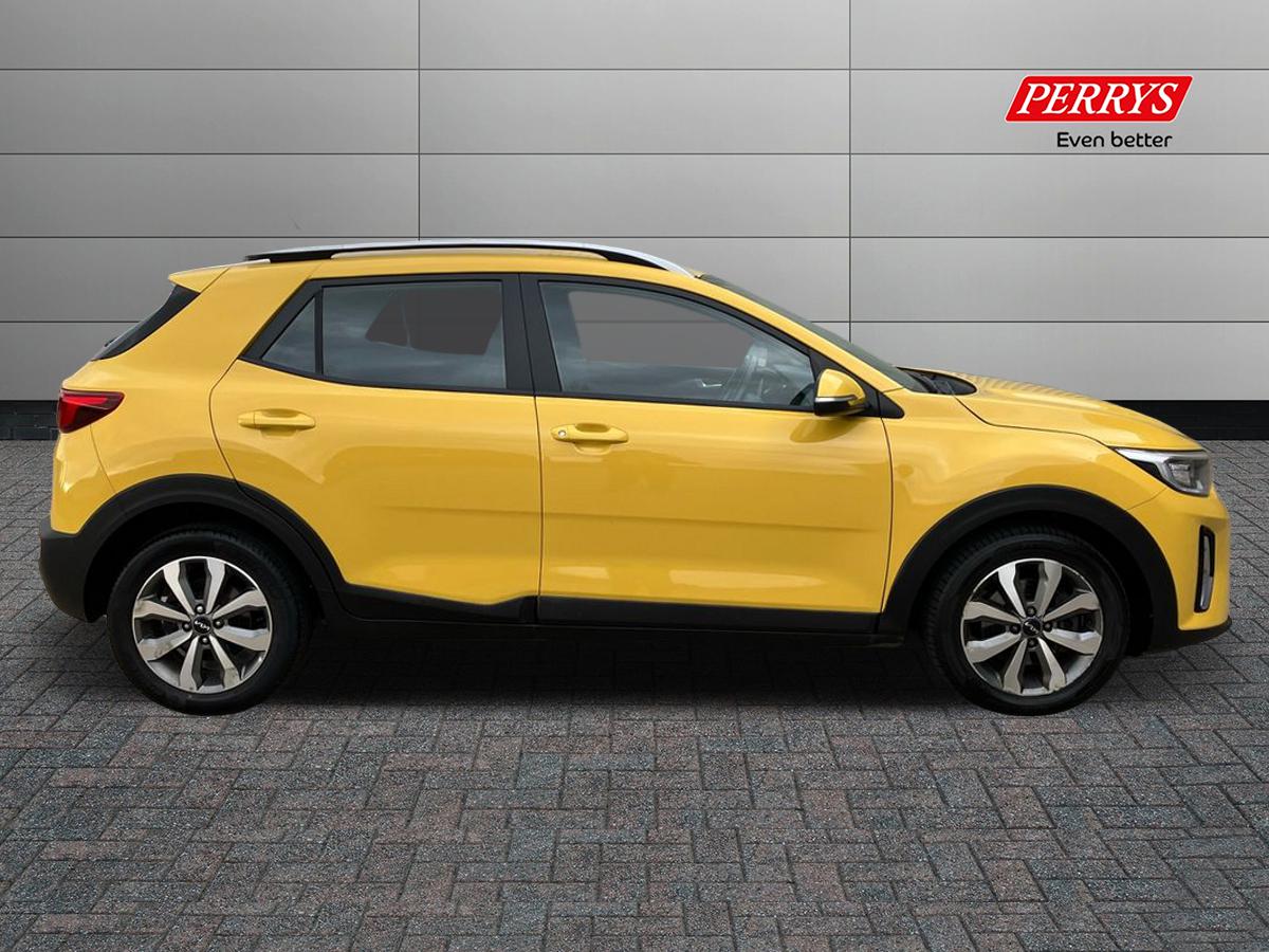 Used Kia Stonic 2022 for sale - 76957907: Photo 3