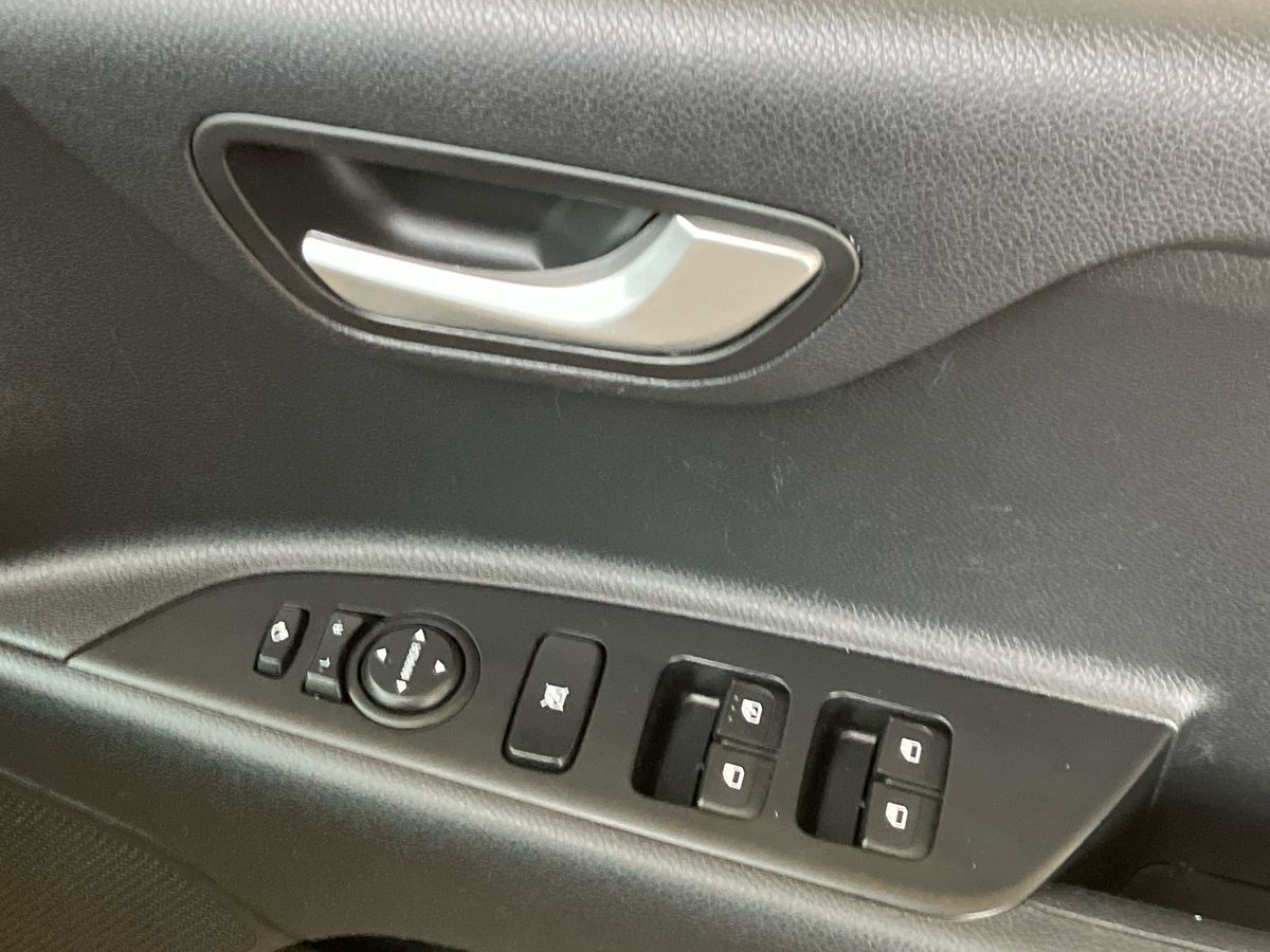 Used Kia Stonic 2022 for sale - 76957907: Photo 37