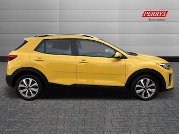 Used Kia Stonic 2022 for sale - 76957907: Photo