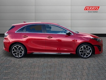 Used Kia Ceed 2025 for sale - 75626320: Photo