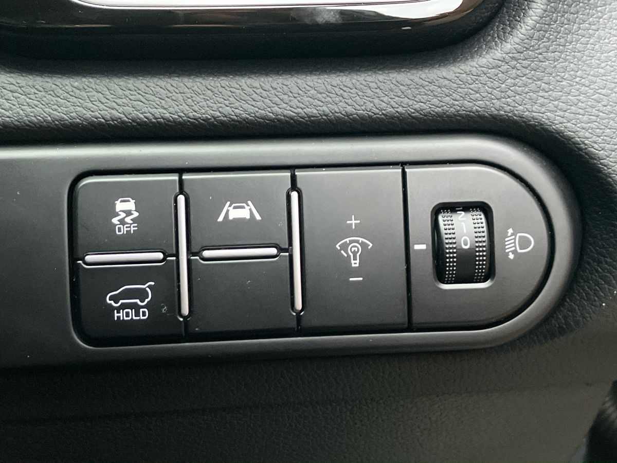 Used Kia XCeed 2025 for sale - 76980125: Photo 51