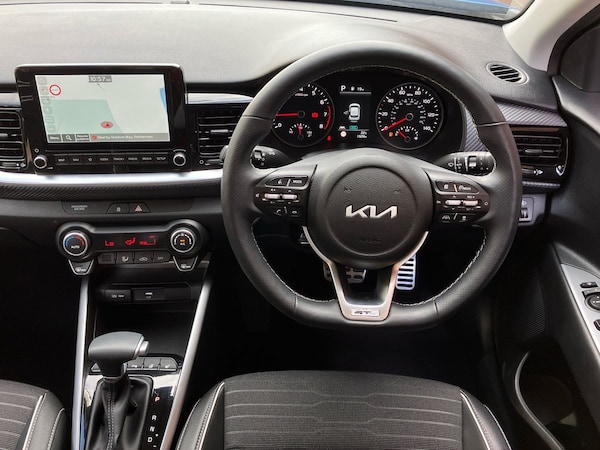 Used Kia Stonic 2024 for sale - 75342490: Photo 17