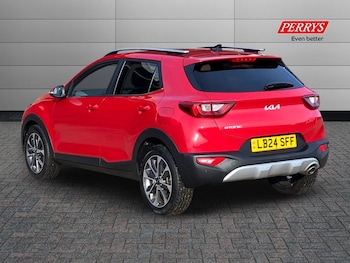 Used Kia Stonic 2024 for sale - 77164876: Photo