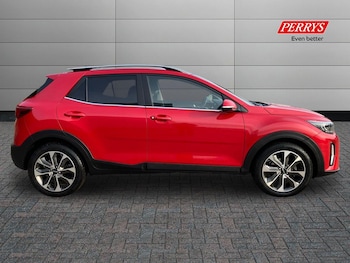 Used Kia Stonic 2024 for sale - 77164876: Photo