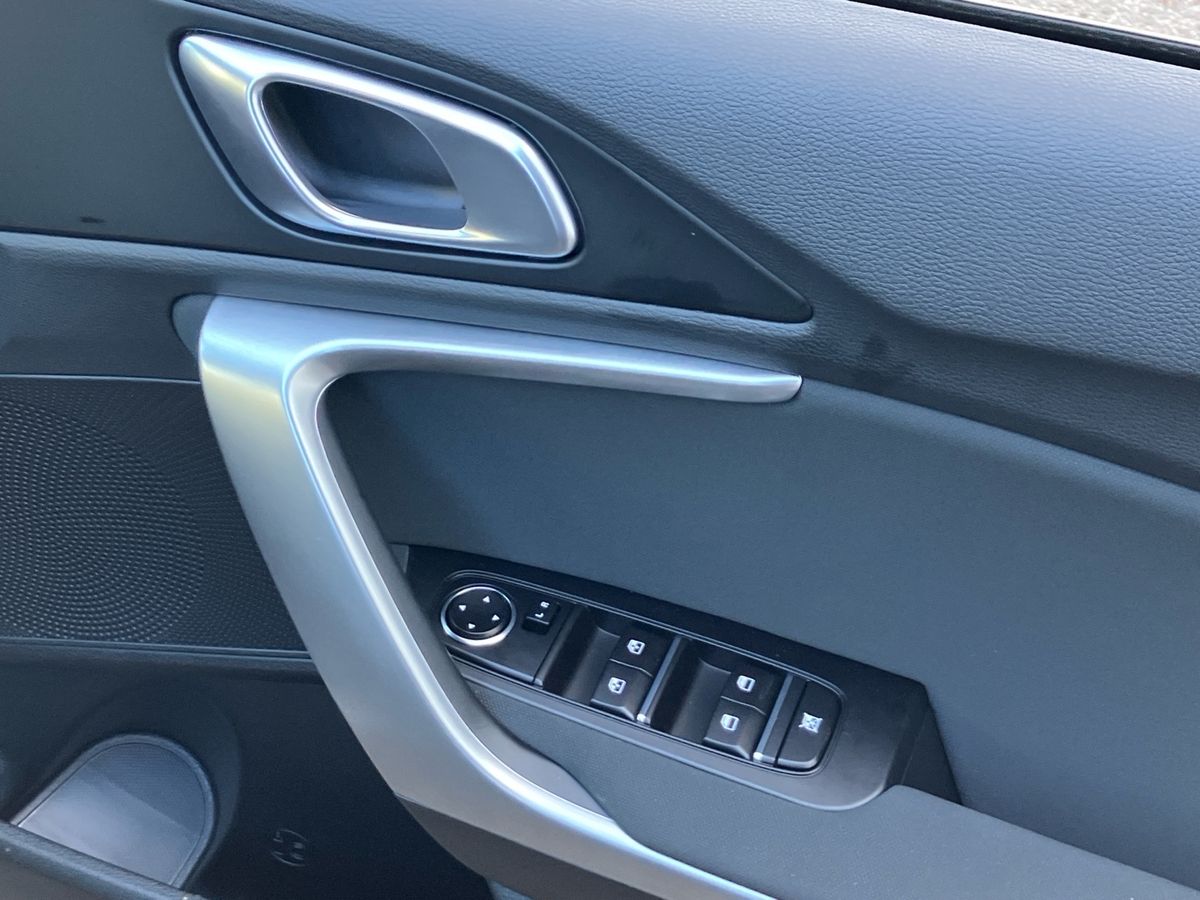 Used Kia XCeed 2025 for sale - 76845493: Photo 35