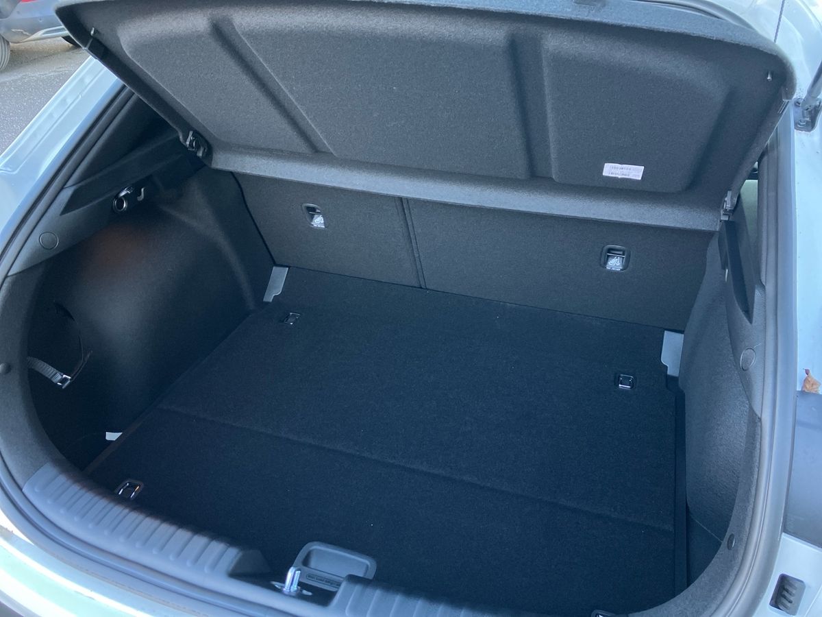 Used Kia XCeed 2025 for sale - 76980119: Photo 29