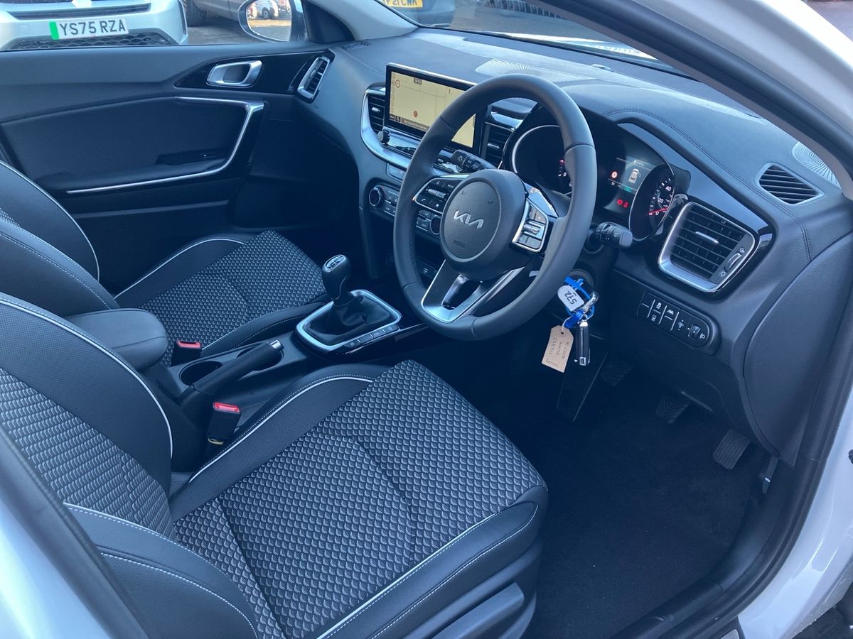 Used Kia XCeed 2025 for sale - 76980119: Photo 34