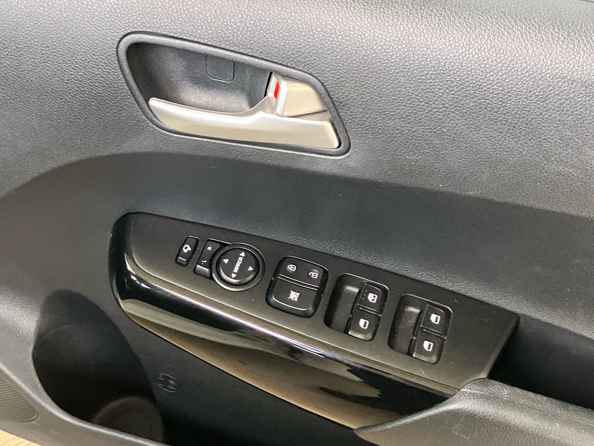 Used Kia Picanto 2023 for sale - 76035357: Photo 36