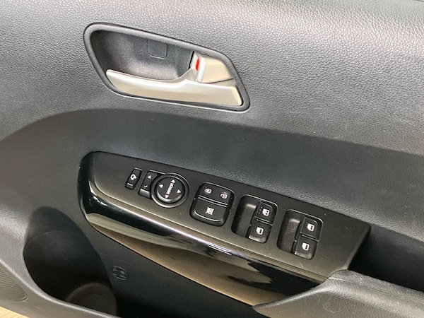 Used Kia Picanto 2023 for sale - 76035357: Photo 41
