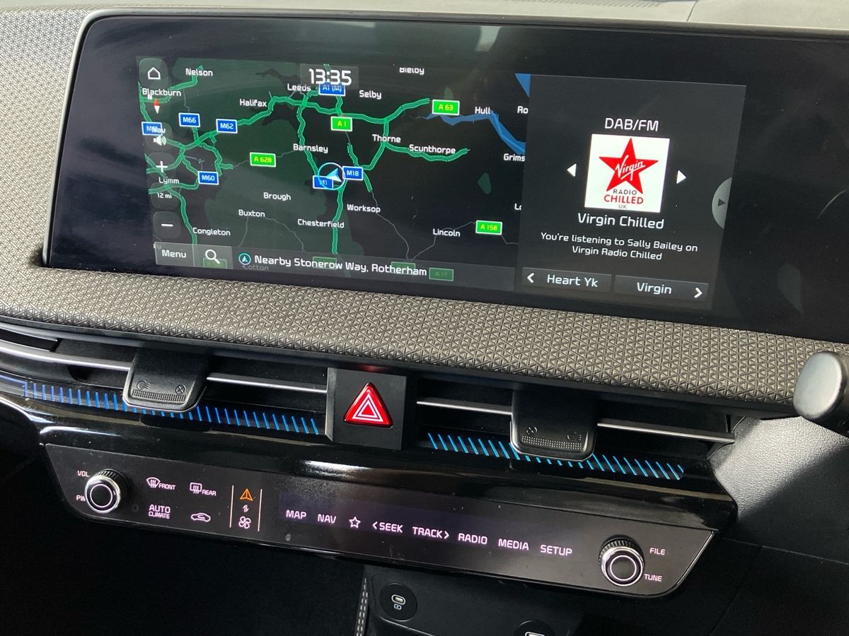 Used Kia EV6 2023 for sale - 76351857: Photo 11