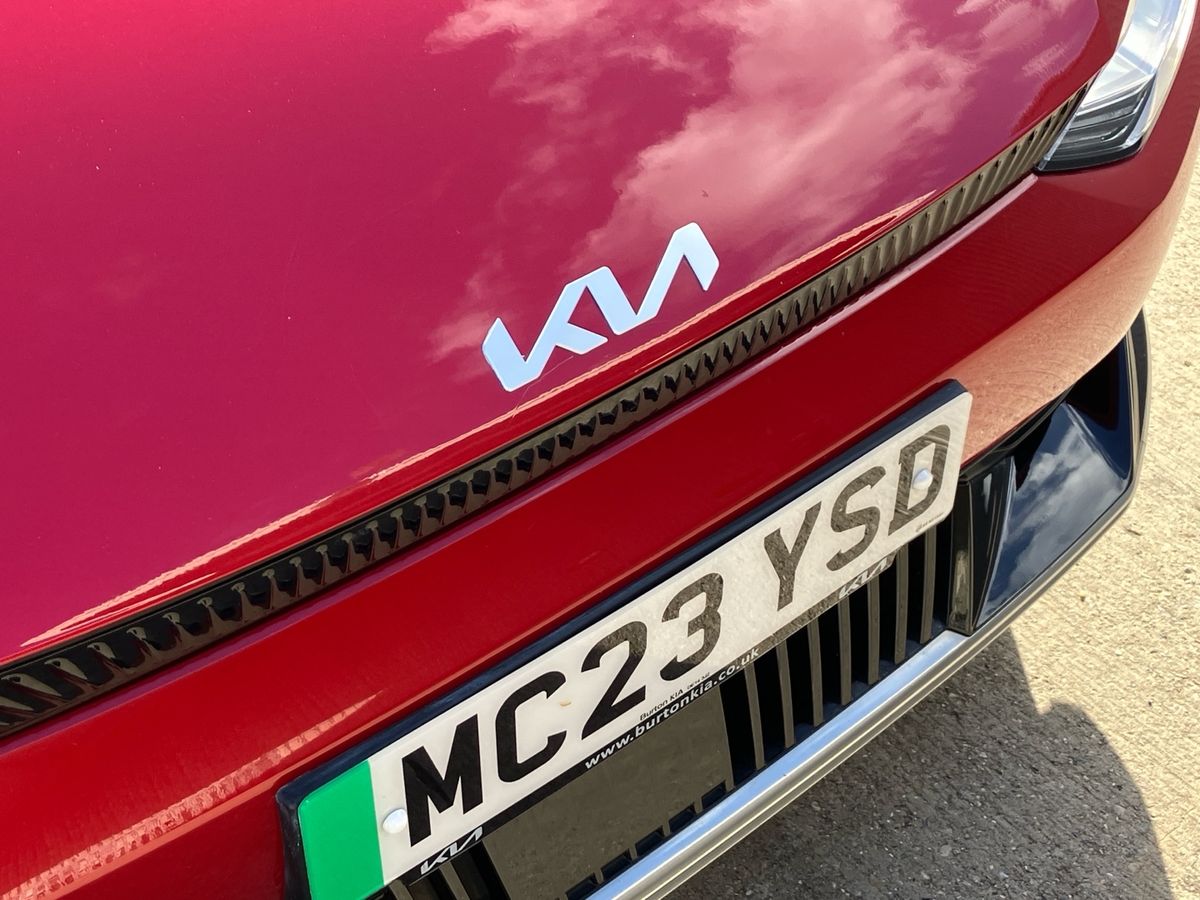 Used Kia EV6 2023 for sale - 76351857: Photo 23