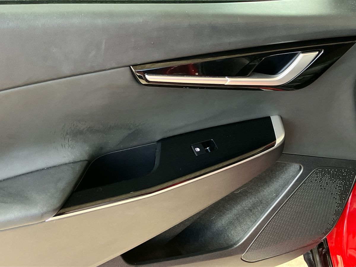 Used Kia EV6 2023 for sale - 76351857: Photo 39