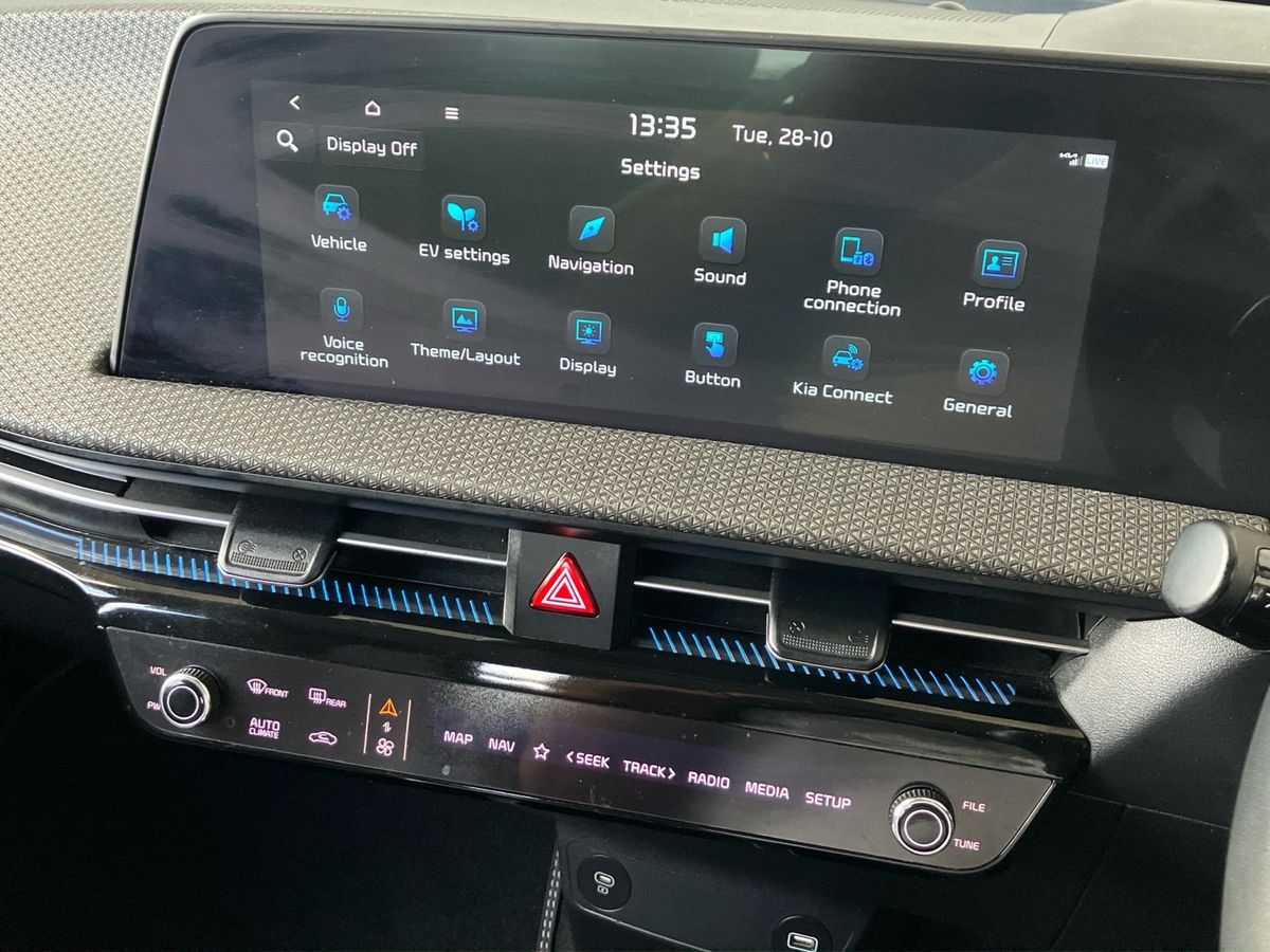 Used Kia EV6 2023 for sale - 76351857: Photo 60