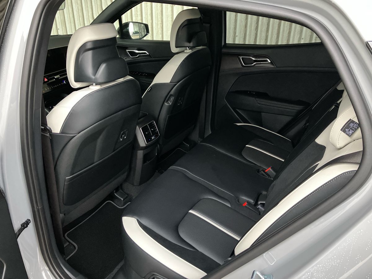 Used Kia Sportage 2025 for sale - 76980128: Photo 48