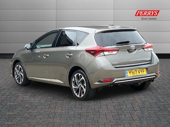 Used Toyota Auris 2017 for sale - 76491226: Photo