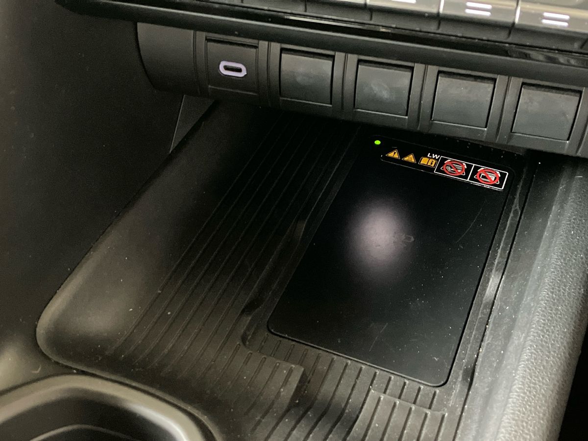Used Toyota C-HR 2024 for sale - 76351905: Photo 57