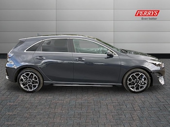 Used Kia Ceed 2025 for sale - 75711179: Photo