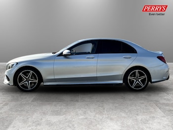 Used Mercedes-Benz C Class 2016 for sale - 77688418: Photo