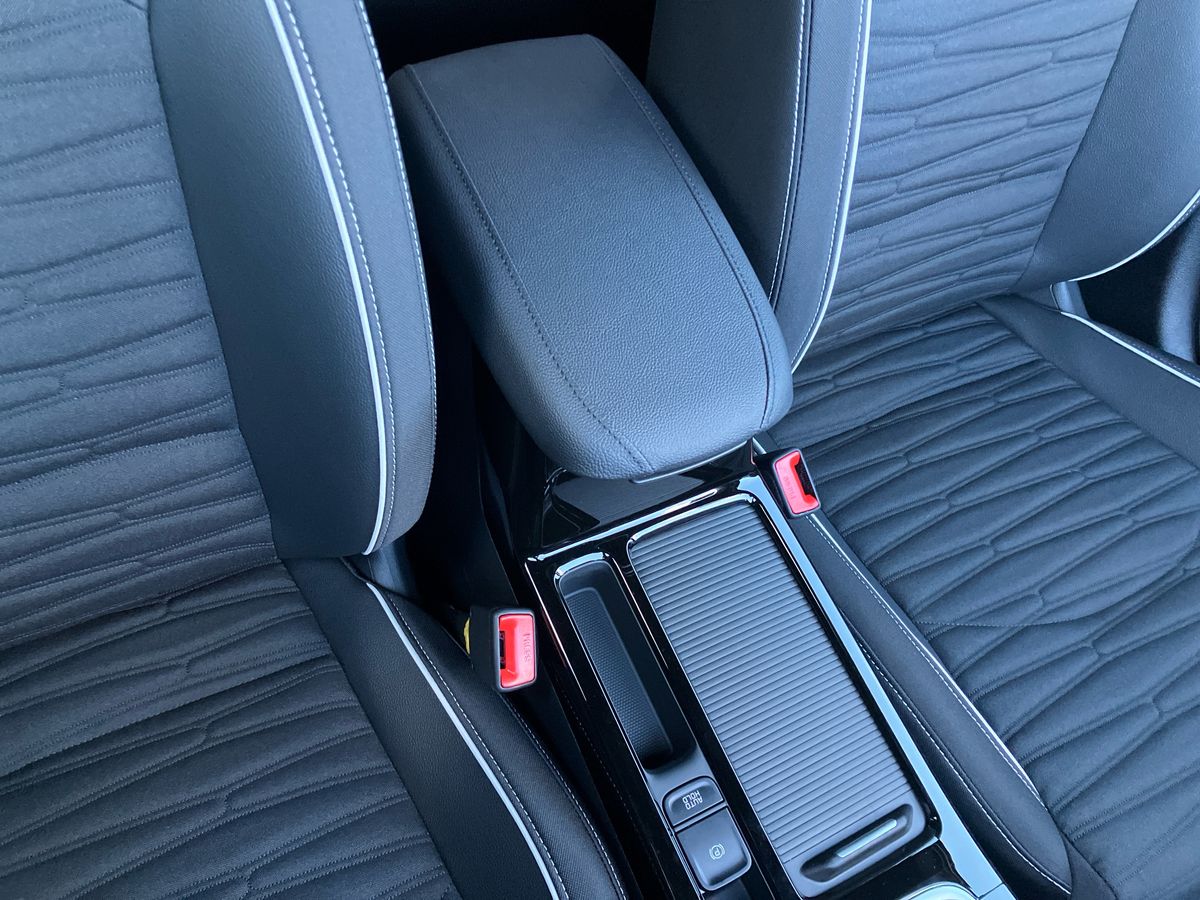 Used Kia XCeed 2025 for sale - 76980126: Photo 39