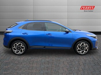 Used Kia XCeed 2025 for sale - 76980130: Photo