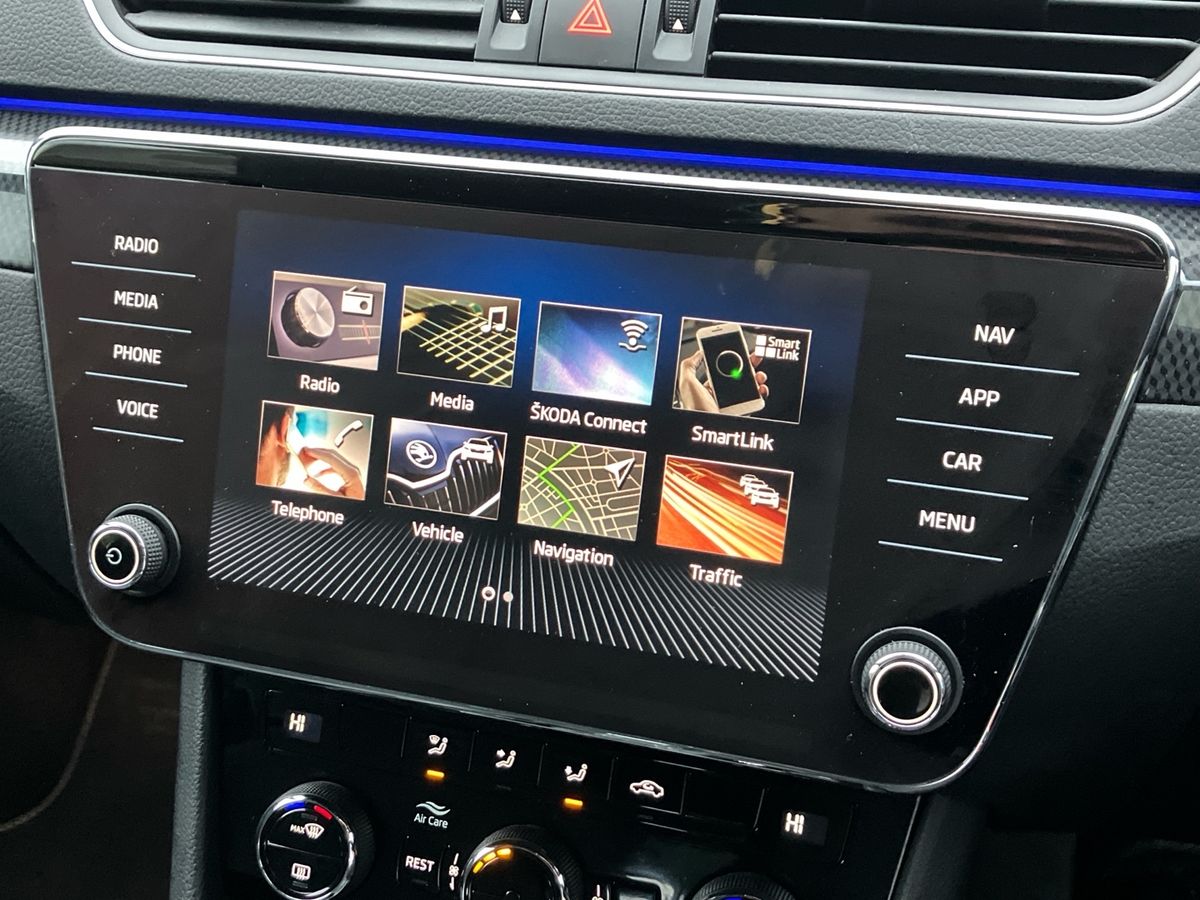 Used Skoda Superb 2019 for sale - 77033850: Photo 11