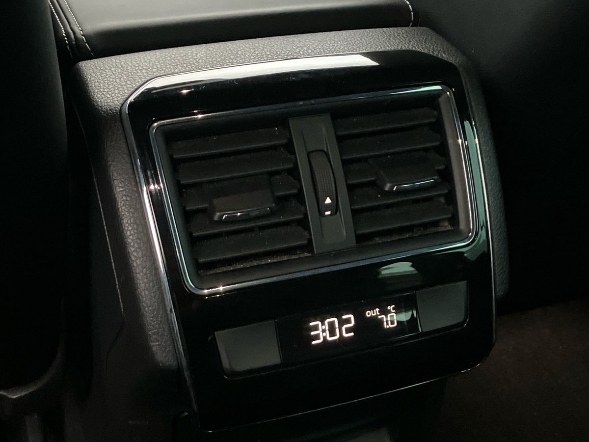 Used Skoda Superb 2019 for sale - 77033850: Photo 44