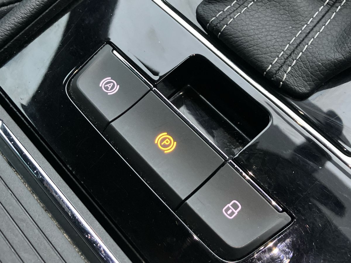 Used Skoda Superb 2019 for sale - 77033850: Photo 54