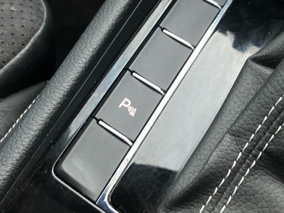 Used Skoda Superb 2019 for sale - 77033850: Photo 56