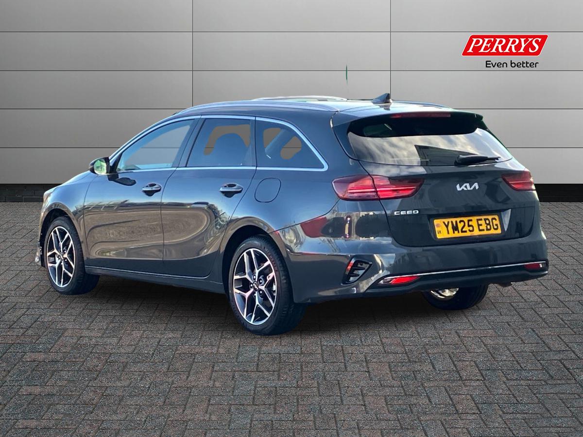 Used Kia Ceed 2025 for sale - 75711182: Photo 2