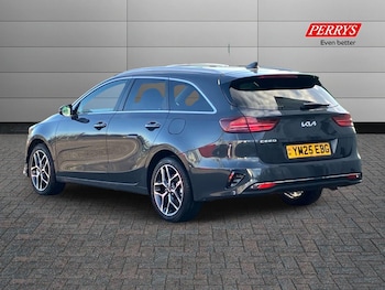 Used Kia Ceed 2025 for sale - 75711182: Photo