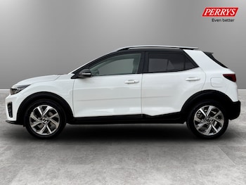 Used Kia Stonic 2023 for sale - 78639684: Photo