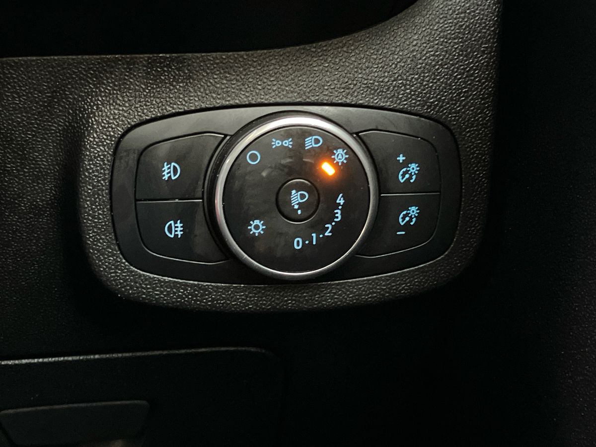 Used Ford Fiesta 2018 for sale - 76638100: Photo 27