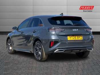 Used Kia Ceed 2025 for sale - 74925758: Photo