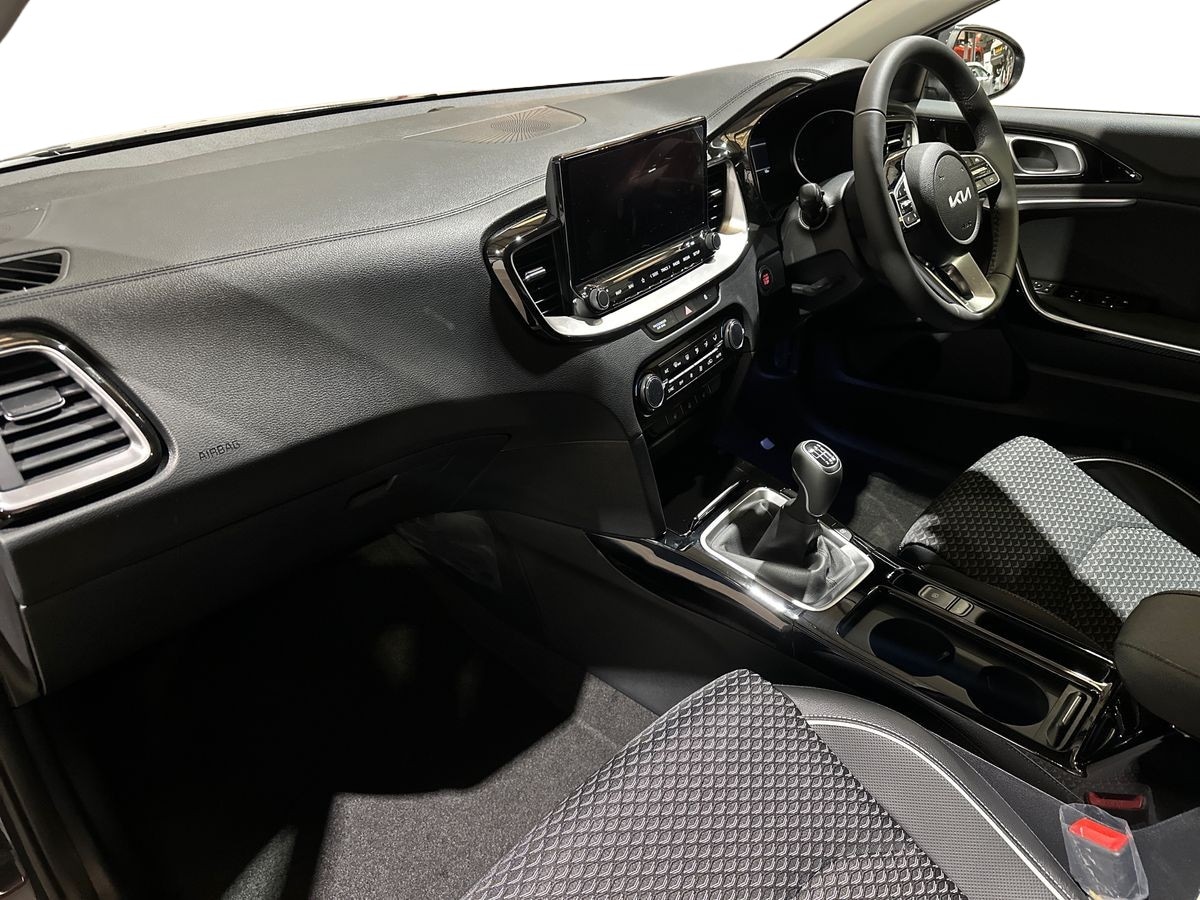 Used Kia Ceed 2025 for sale - 76663291: Photo 6