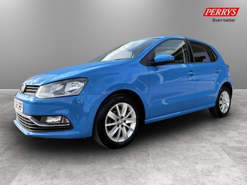 Used Volkswagen Polo 2015 for sale - 77617248: Photo