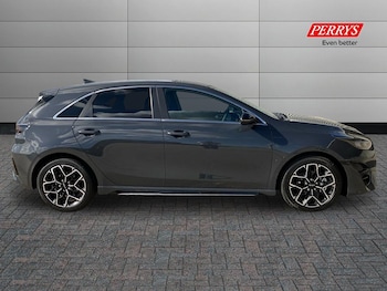 Used Kia Ceed 2025 for sale - 75711180: Photo