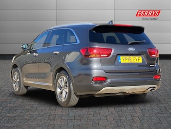 Used Kia Sorento 2018 for sale - 76035347: Photo