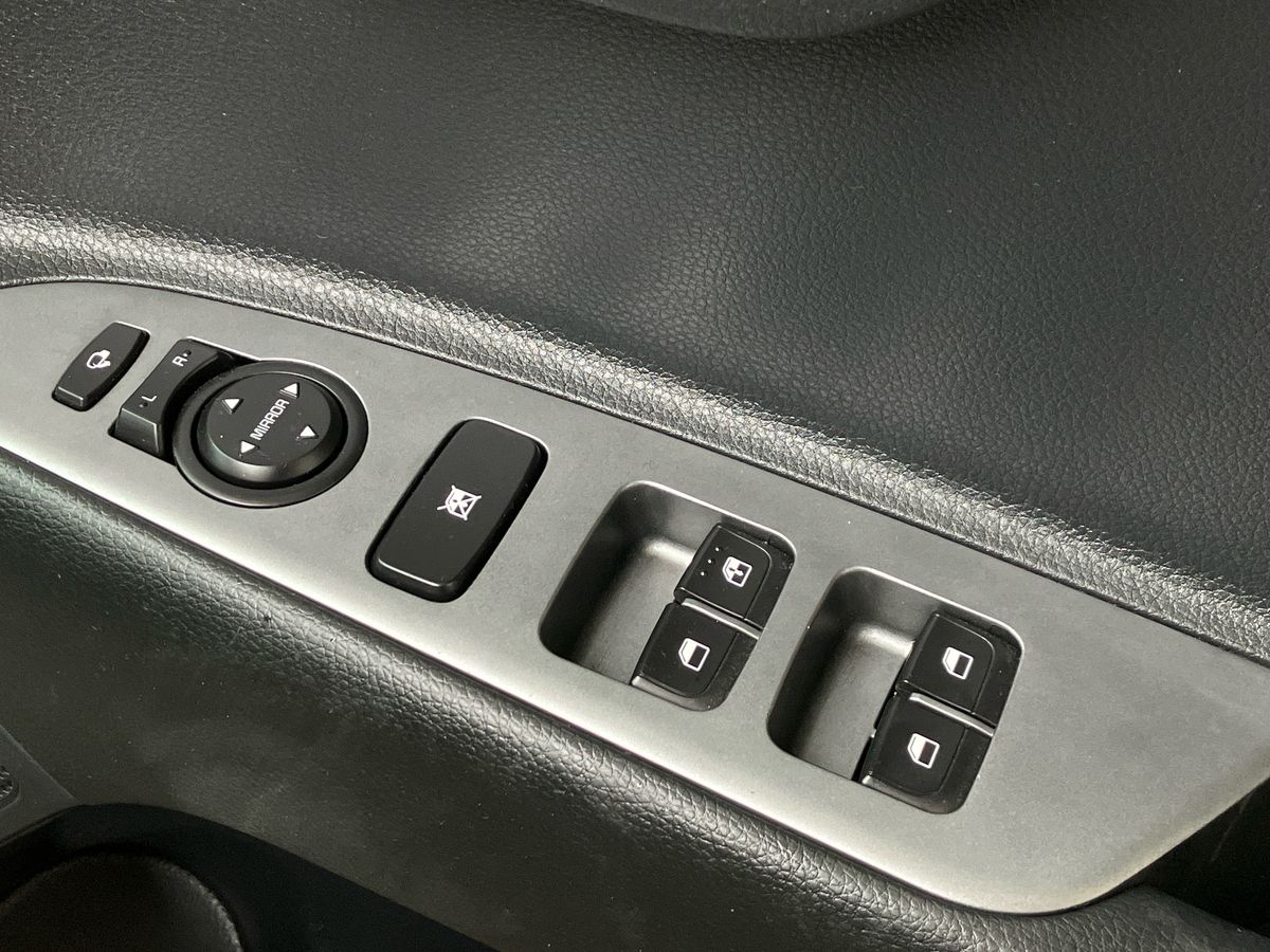 Used Kia Stonic 2025 for sale - 77432167: Photo 18