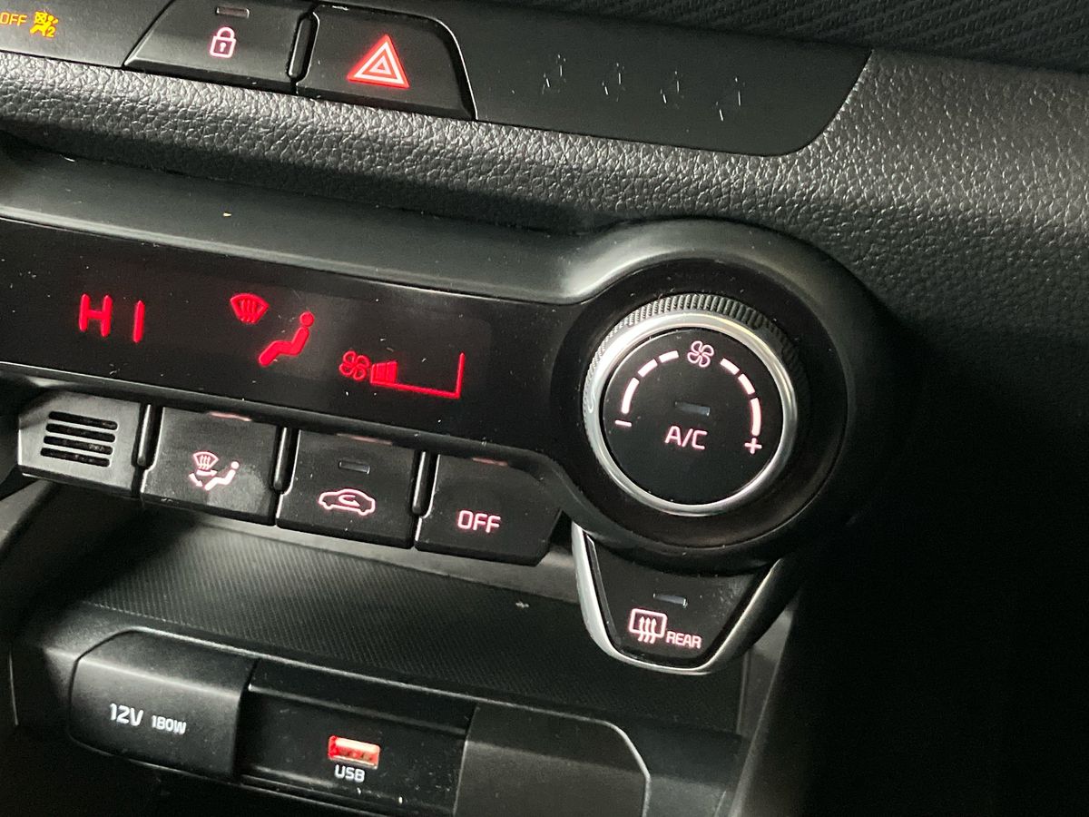 Used Kia Stonic 2025 for sale - 77432167: Photo 44