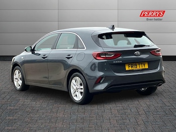 Used Kia Ceed 2019 for sale - 77240474: Photo