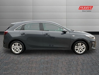 Used Kia Ceed 2019 for sale - 77240474: Photo